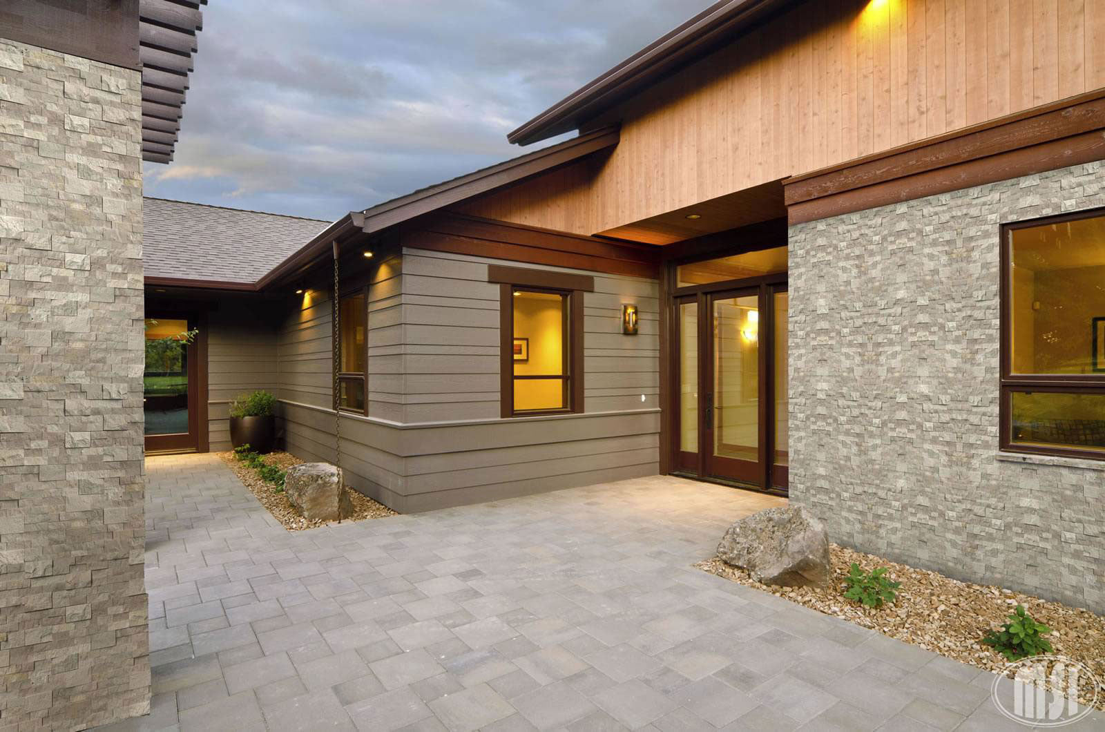 XL Rockmount Roman Beige Corners installed on exterior wall for a seamless, polished finish