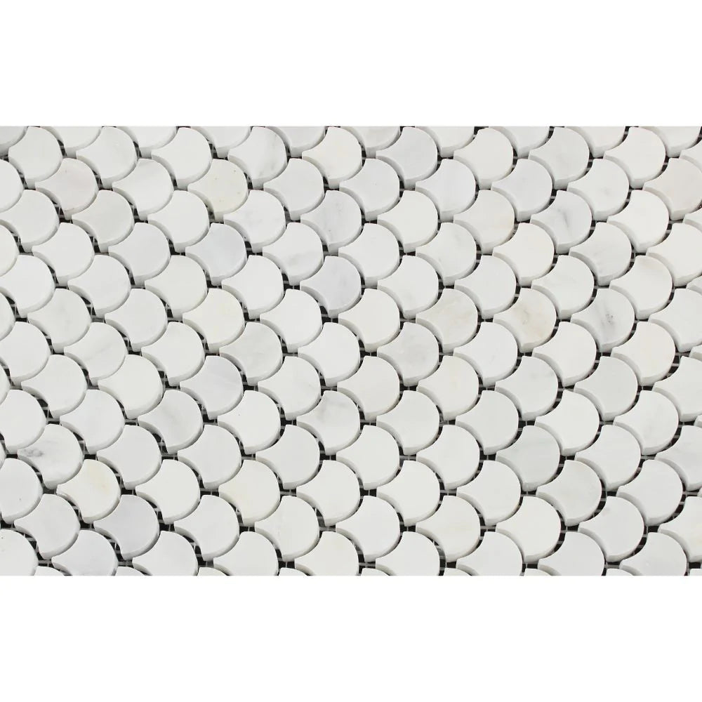 Close-up of Arabescato Carrara fan-shaped marble mosaic tiles