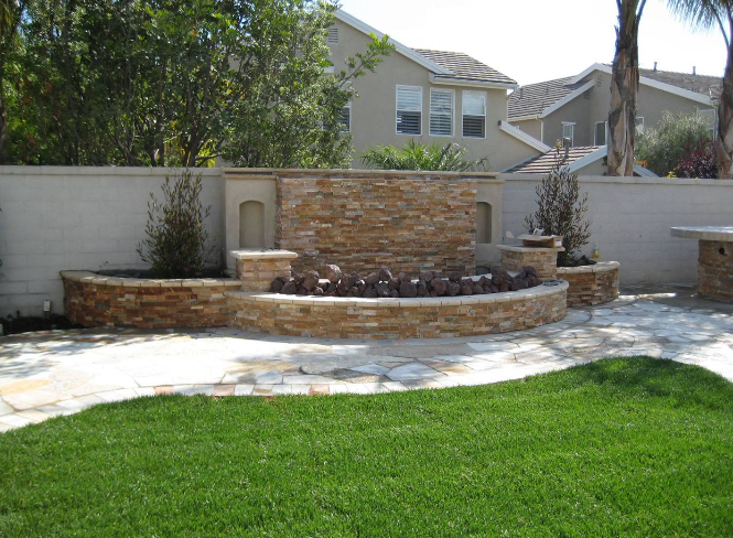 Close-up of Golden White quartzite split face texture and natural veining